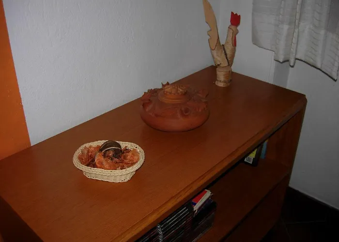 Martorey Cir 10 Apartment *